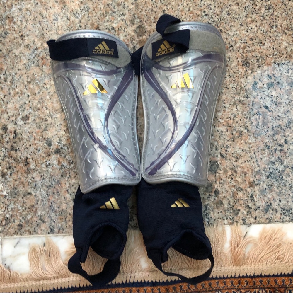 Adidas ankle guards women’s large